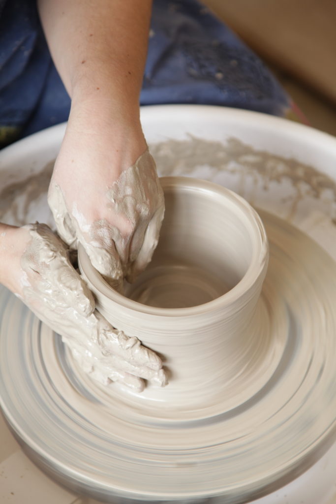 Stages et cours de céramique et de kintsugi