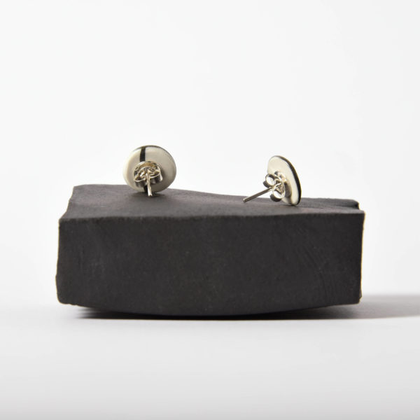 Boucles d'oreilles Disque Kemuri à clou, taille S